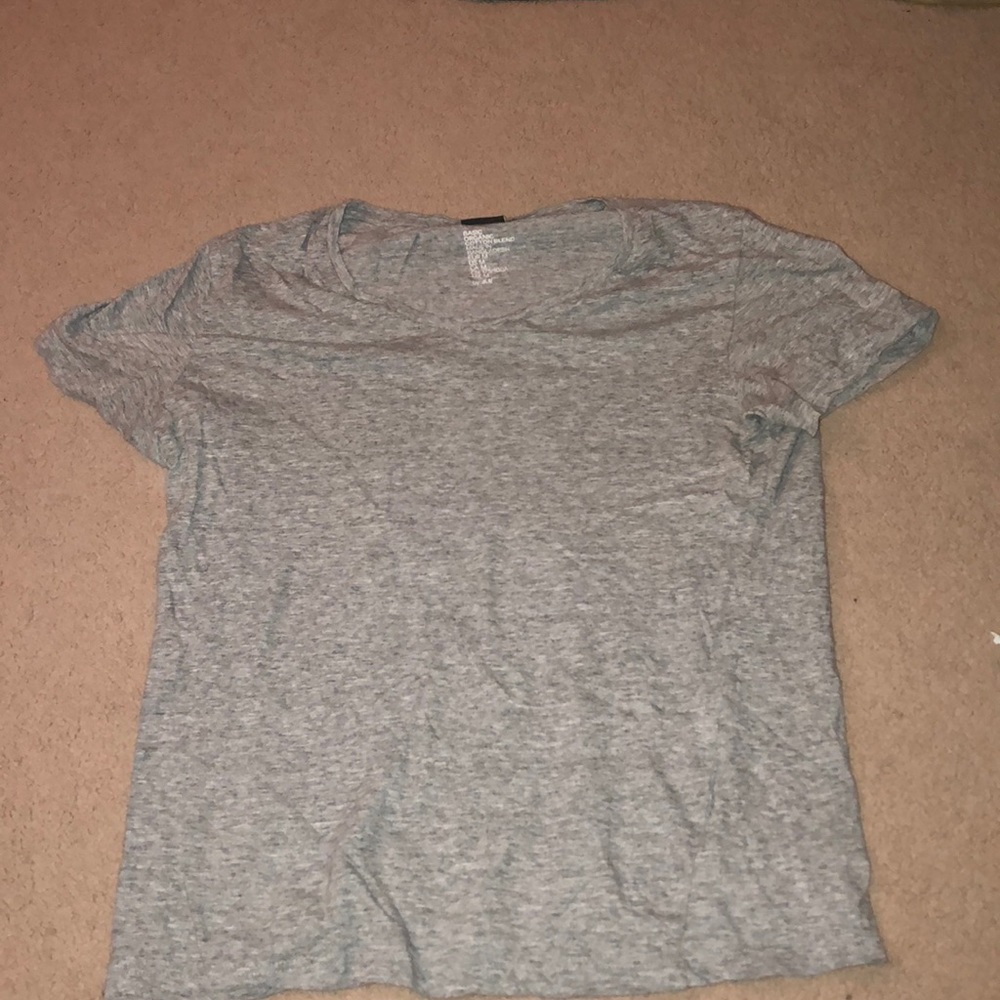 Grey shirt vneck